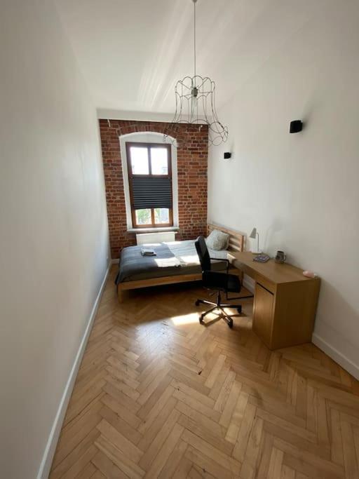 Wyjatkowy Apartament Blisko Rynku Apartment วรอตซวาฟ ภายนอก รูปภาพ